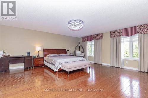 1 Elderwood Drive, Richmond Hill, ON - Indoor Photo Showing Bedroom