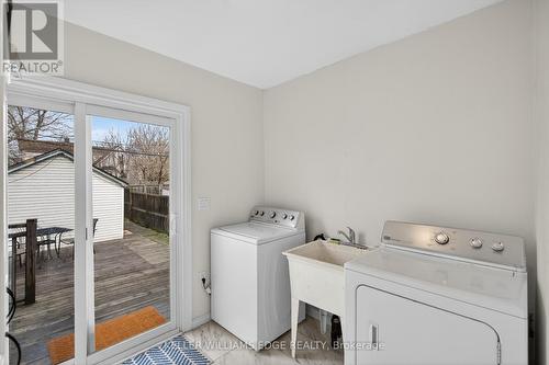 209 Glendale Avenue N, Hamilton, ON - Indoor Photo Showing Laundry Room