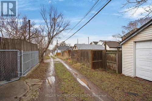 209 Glendale Avenue N, Hamilton, ON - Outdoor