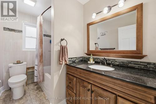 74 Graham Avenue S, Hamilton, ON - Indoor Photo Showing Bathroom