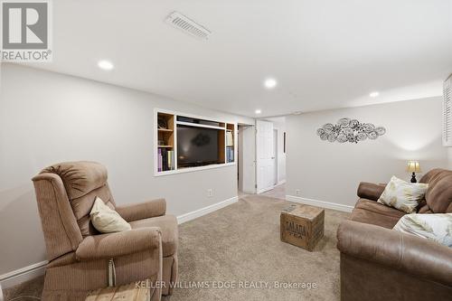 74 Graham Avenue S, Hamilton, ON - Indoor