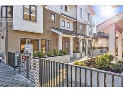1008 W 52ND AVENUE  Vancouver, BC V6P 1H5