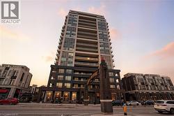 385 WINSTON Road Unit# 402 Grimsby, ON L3M 4E8