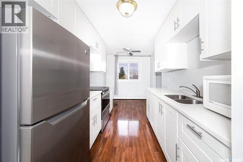 17 3625 Chaben Place, Saskatoon, SK - Indoor Photo Showing Kitchen With Double Sink