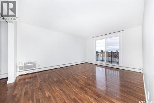 17 3625 Chaben Place, Saskatoon, SK - Indoor Photo Showing Other Room