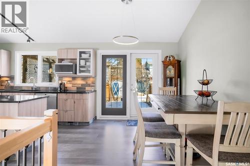 147 Frobisher Crescent, Saskatoon, SK - Indoor Photo Showing Dining Room