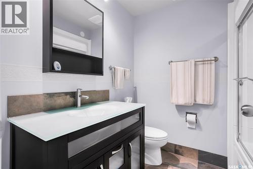 147 Frobisher Crescent, Saskatoon, SK - Indoor Photo Showing Bathroom