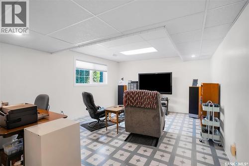 147 Frobisher Crescent, Saskatoon, SK - Indoor Photo Showing Office