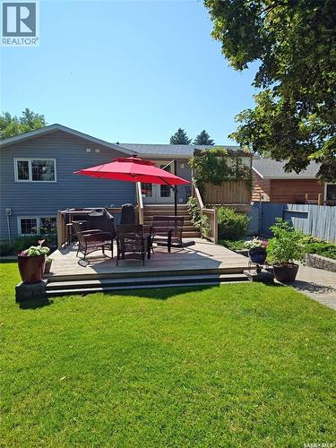 147 Frobisher Crescent, Saskatoon, SK - Outdoor With Deck Patio Veranda