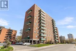 901 - 49 QUEEN STREET E Mississauga, ON L5G 4N6