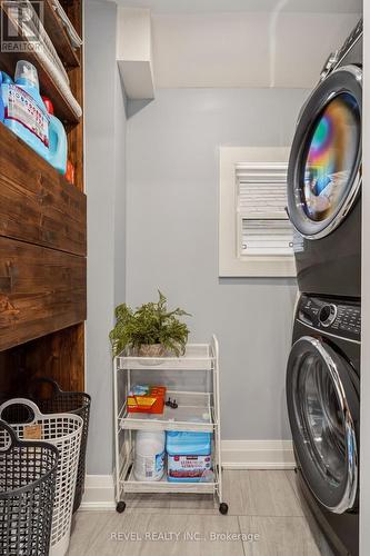 14 Mars Avenue, Hamilton, ON - Indoor Photo Showing Laundry Room