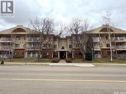105 1442 102nd STREET North Battleford, SK S9A 1G7