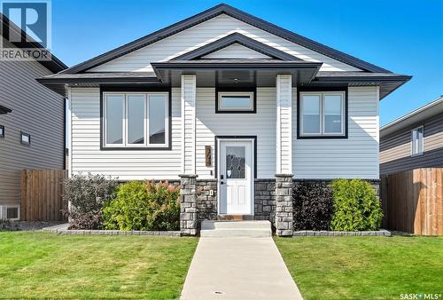 304 Martens AVENUE  Warman, SK S0K 4S3