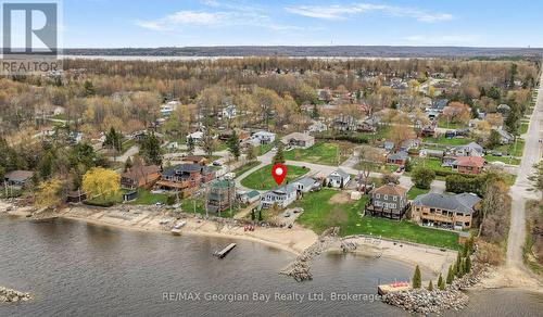 12 ROBINS POINT ROAD  Tay (Victoria Harbour), ON L0K 2A0