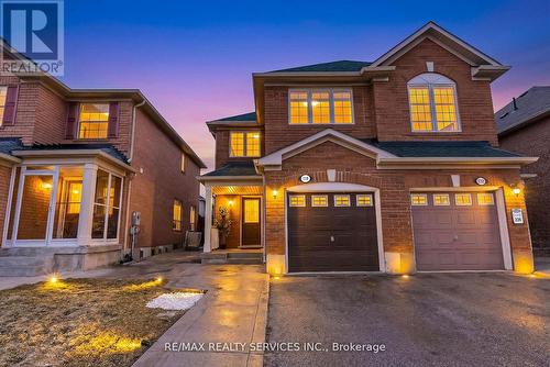 110 DWYER DRIVE  Brampton, ON L6S 0B4