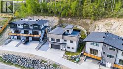 934 REDSTONE Drive Rossland, BC V0G 1Y0