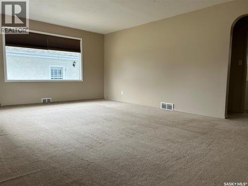 1809 2Nd Street, Estevan, SK - Indoor Photo Showing Other Room