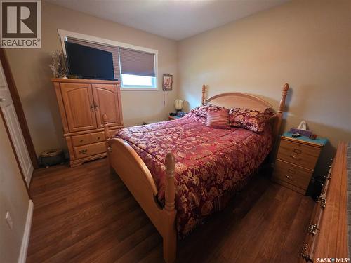 1841 Gibbs Road, Estevan, SK - Indoor Photo Showing Bedroom