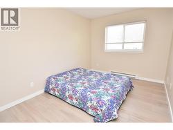 2nd bedroom - 
