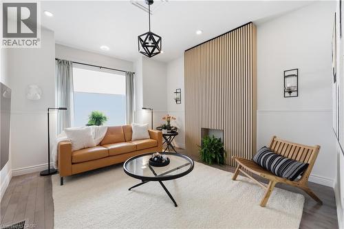 252 King Street W, Hamilton, ON - Indoor Photo Showing Other Room