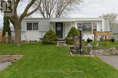 35 PEBBLE BEACH PARKWAY  South Huron (Stephen), ON N0M 1T0