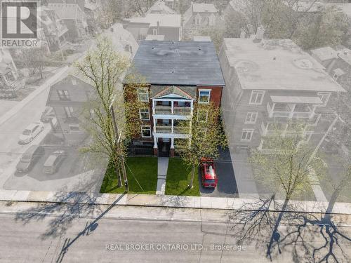 Located in Ottawa's coveted Glebe neighbourhood - 72 Fifth Avenue, Ottawa, ON - Outdoor