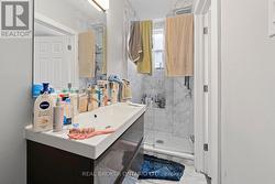 Unit 6 (3-Bed/1.5-Bath/~905sq ft) - 