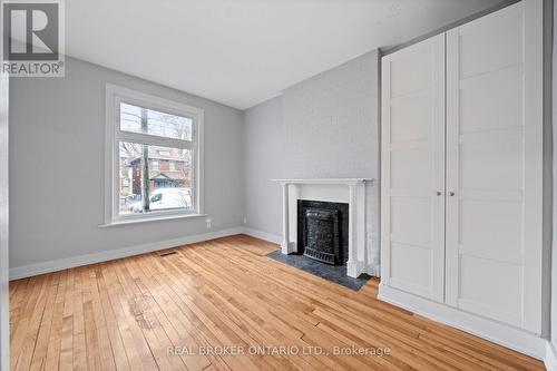 Unit 1 (3-Bed/1.5-Bath/~900sq ft) - 72 Fifth Avenue, Ottawa, ON - Indoor With Fireplace