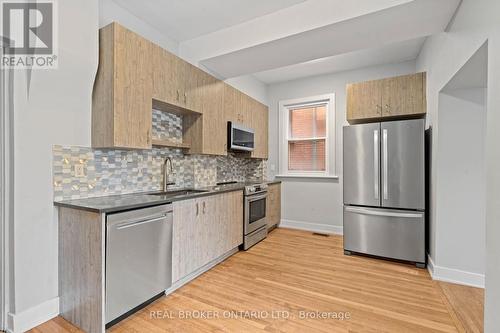 Unit 1 (3-Bed/1.5-Bath/~900sq ft) - 72 Fifth Avenue, Ottawa, ON - Indoor Photo Showing Kitchen With Stainless Steel Kitchen With Upgraded Kitchen