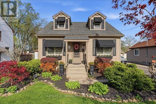 18 NORTHHAVEN ROAD  Welland (N. Welland), ON L3C 1X1