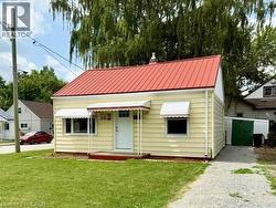 20 MCNAUGHTON Avenue Wallaceburg, ON N8A 1R8