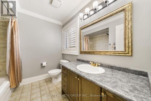 185 Regency View Heights, Vaughan, ON - Indoor Photo Showing Bathroom