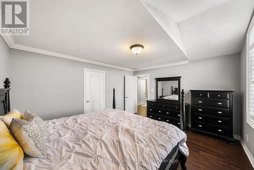 185 Regency View Heights, Vaughan, ON - Indoor Photo Showing Bedroom
