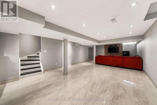 185 Regency View Heights, Vaughan, ON - Indoor