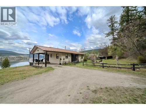1273 SOUTH LAKESIDE DRIVE  Williams Lake, BC V2G 3A7