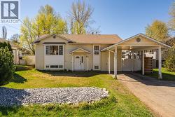 1467 VILLAGE AVENUE Prince George, BC V2L 5P3