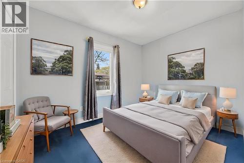 227 West 19Th Street, Hamilton, ON - Indoor Photo Showing Bedroom