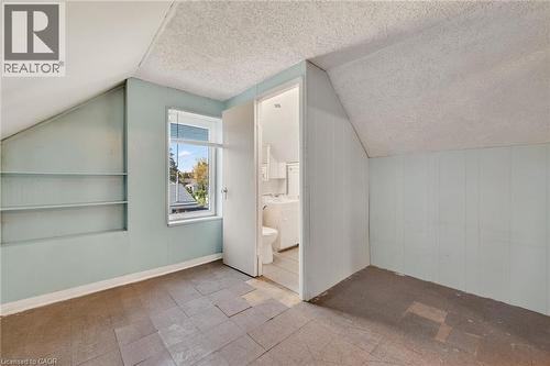 227 West 19Th Street, Hamilton, ON - Indoor Photo Showing Other Room