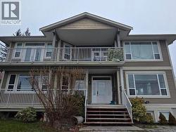 6402 HILLCREST AVE Powell River, BC V8A 4Y4