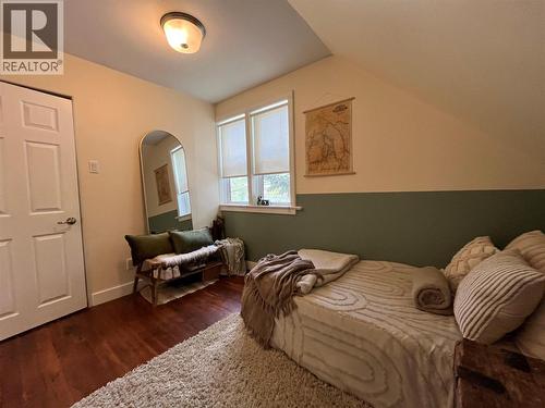 2070 Riverside Avenue, Trail, BC - Indoor Photo Showing Bedroom