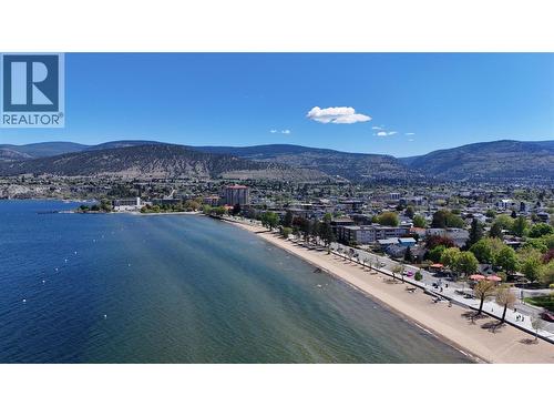 922 DYNES Avenue Unit# 207  Penticton, BC V2A 1B8