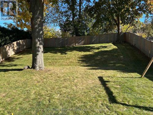 27 Foxcroft Crescent, London South (South K), ON - Outdoor