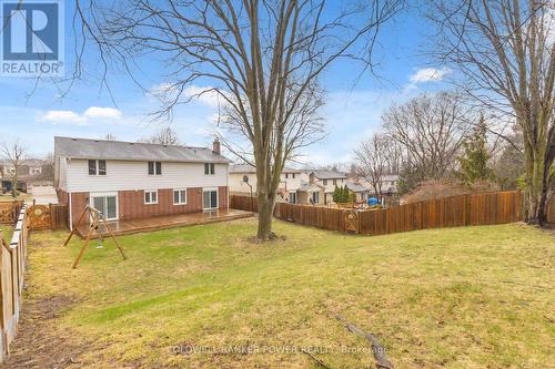 27 Foxcroft Crescent, London South (South K), ON - Outdoor