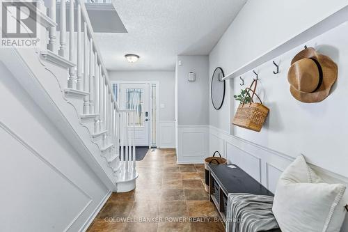 27 Foxcroft Crescent, London South (South K), ON - Indoor Photo Showing Other Room