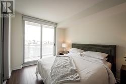 Primary Bedroom wEn-Suite Bathroom and Balcony - 