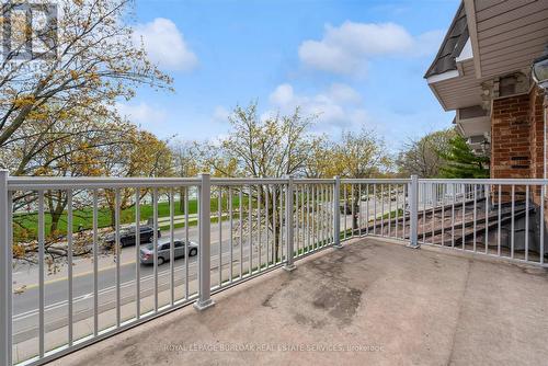 1389 Lakeshore Road, Burlington, ON - Outdoor With Exterior