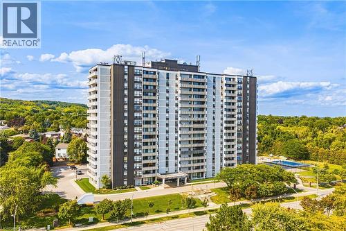 2055 UPPER MIDDLE Road Unit# 901  Burlington, ON L7P 3P4
