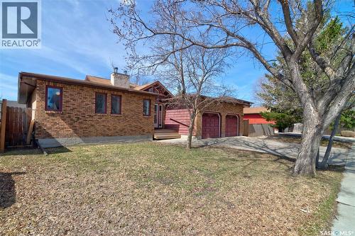 1434 Sidler Drive N, Regina, SK - Outdoor