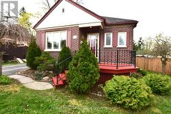269 ABERDEEN AVENUE Peterborough (Northcrest Ward 5), ON K9H 4X2