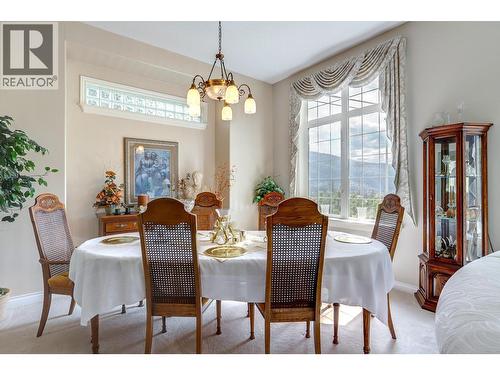 1101 Phoenix Drive, Vernon, BC - Indoor Photo Showing Dining Room